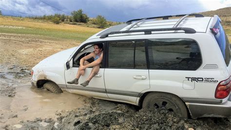 Stuck in a mystery rut? How to discover fresh, free thrillers among thousands?