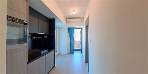 How to find my next free romance adventure: Which tropes guarantee a compelling read?